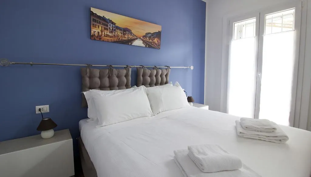 Italianway-Ciaia Apartment Milan 0*,