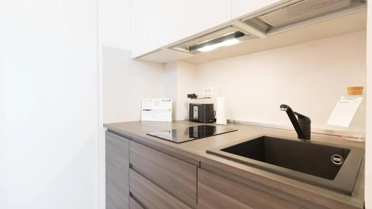 Italianway-Ciaia Apartment Milan